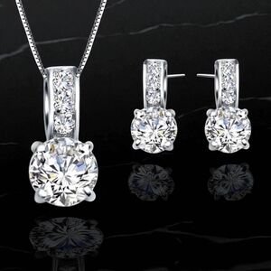 Silver Necklace with Crystal Pendant